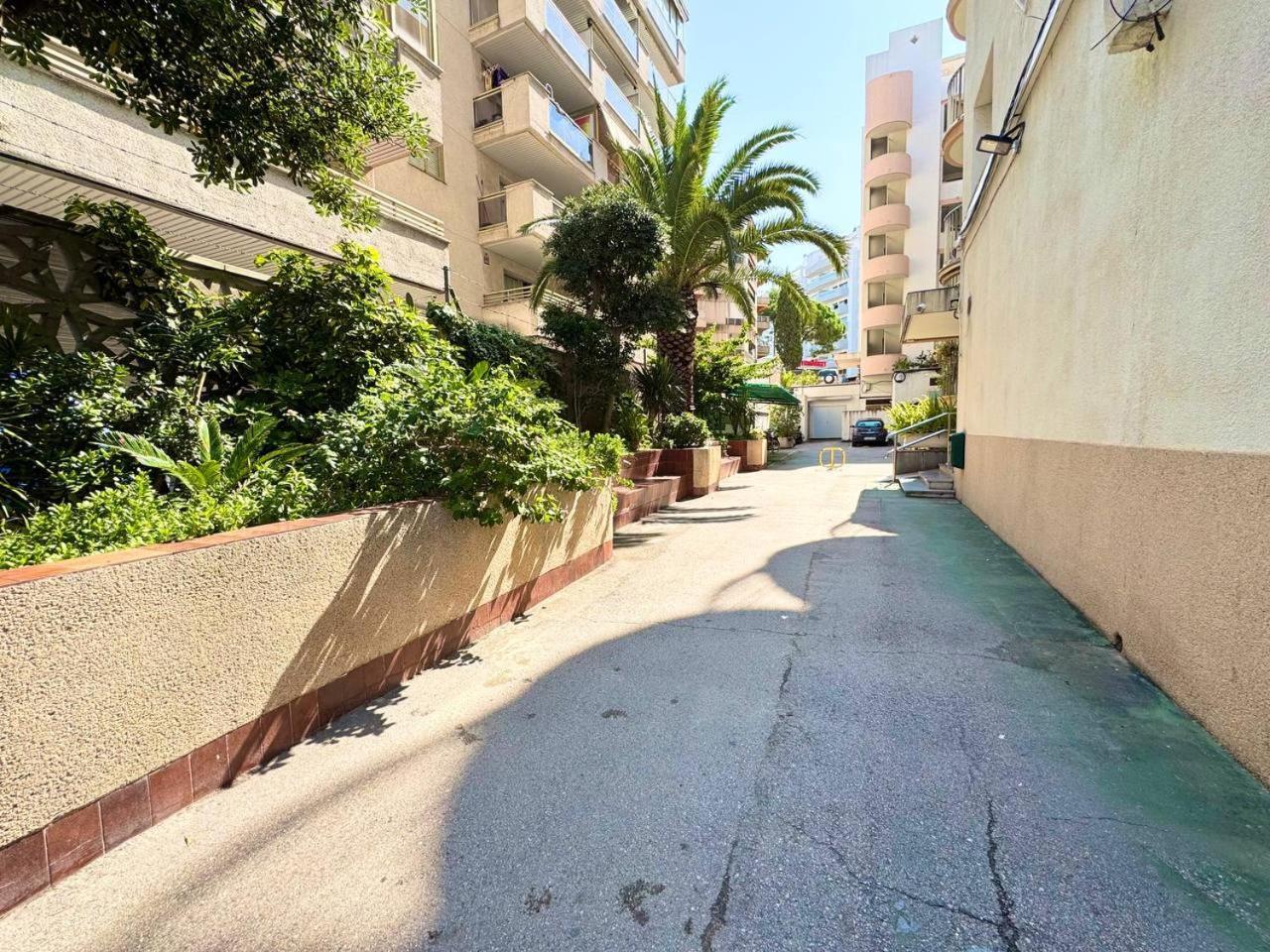 Apartsalou Bilbao Salou Exterior foto